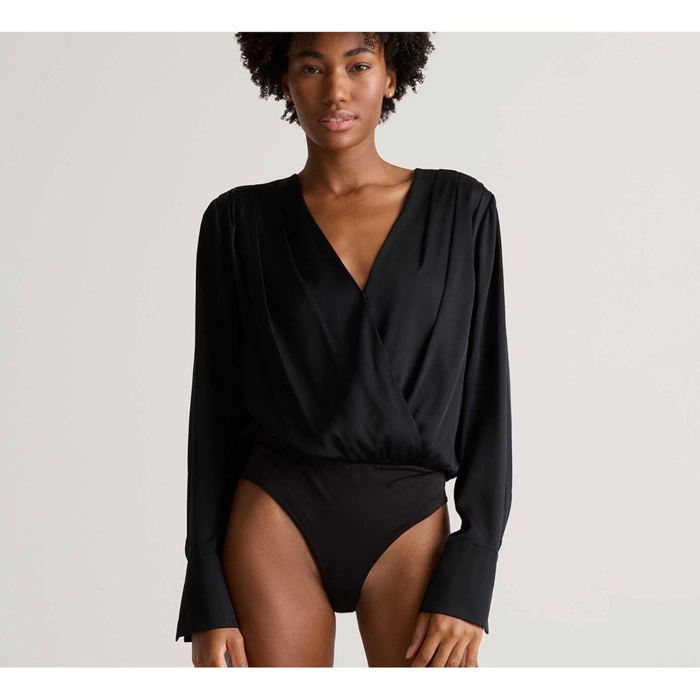 Quince Washable Stretch Silk Surplice Bodysuit Black Long Sleeve Small LB81767